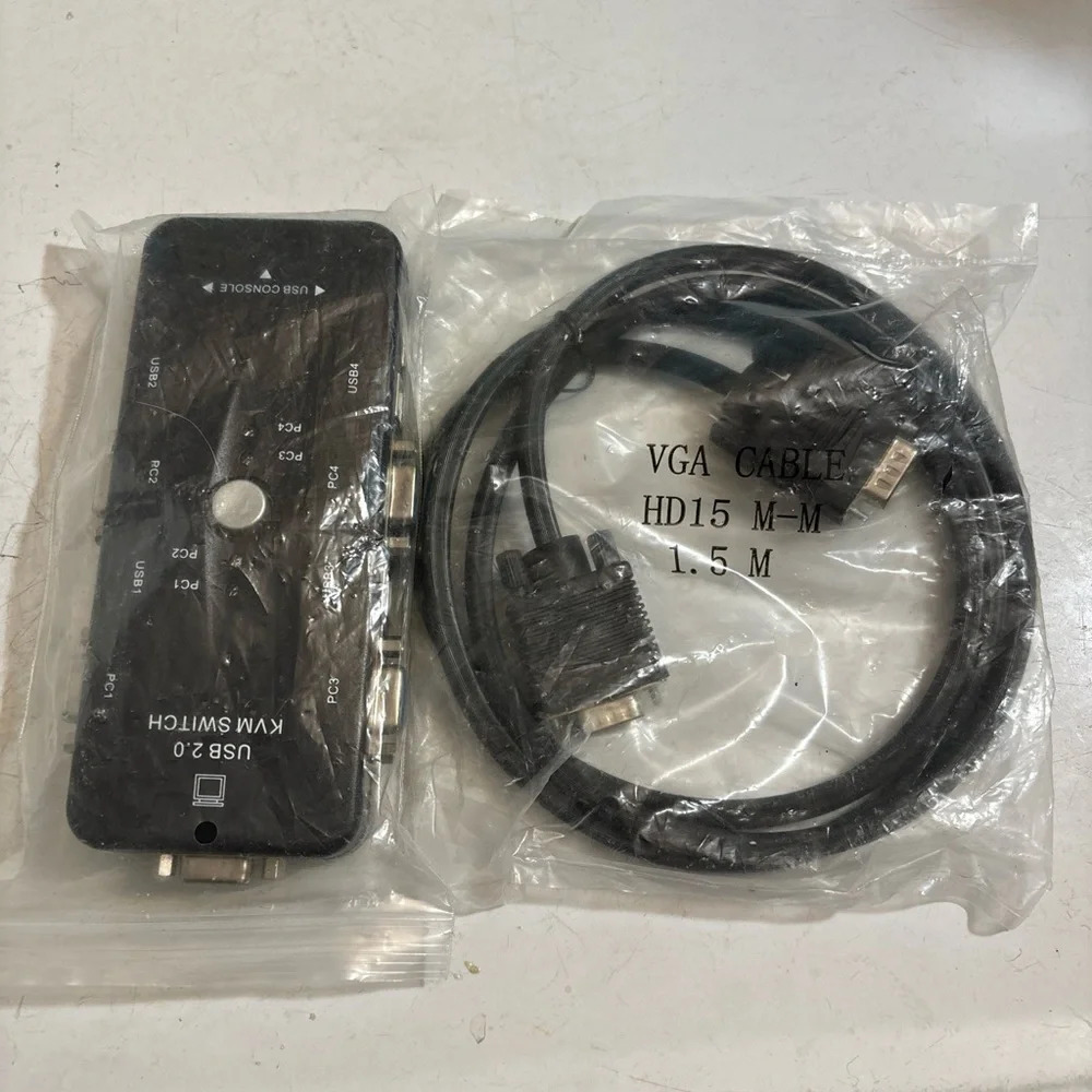 USB 2.0 KVM SWITCH‎ Model MT-401UK 4 Port Console
